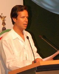 Dr. Guillermo Babatz